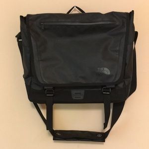 North face Water resistant messenger bag